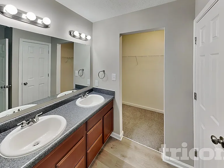 1263 Brookdale Ct — Photo 8