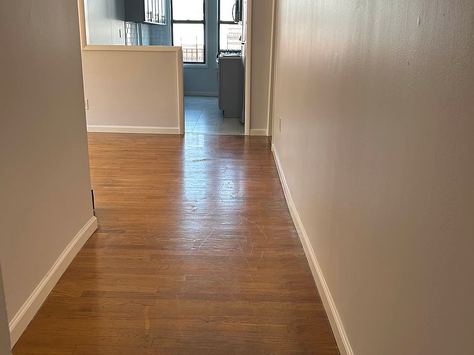1st image of 3163 33rd St APT 25