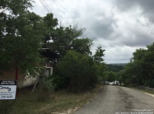 313 Cousins Point Rd, Pipe Creek, TX 78063