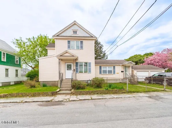 29 Underwood Avenue, Mechanicville, NY 12118