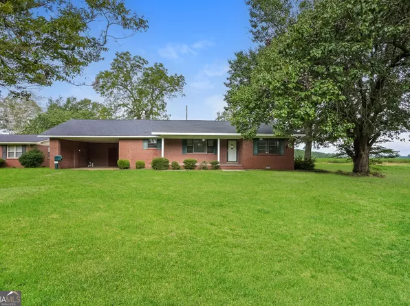 763 Oak Ave, Pinehurst, GA 31070