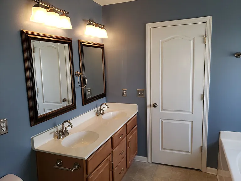 9460 Graywell Ln — Photo 19