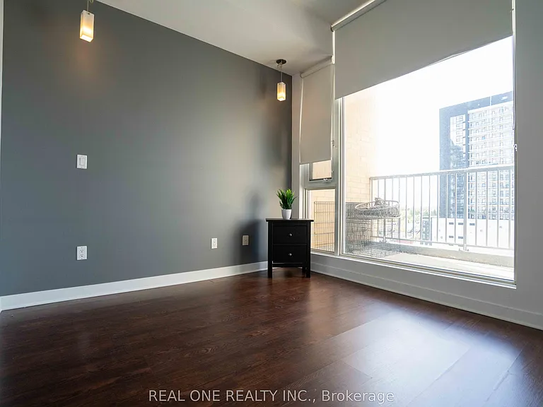 191 King St S #703 — Photo 19