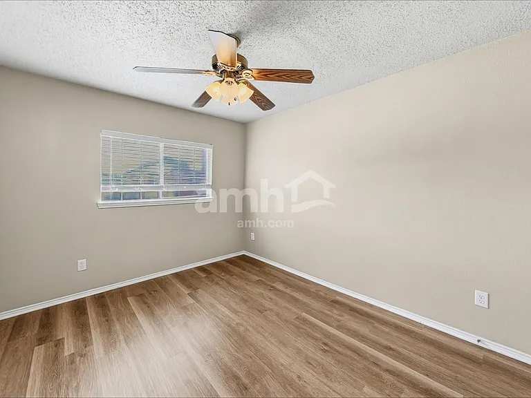 1417 Pine Ridge Rd — Photo 18