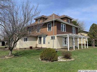 4149 Walnut Ave, Riceville, IA 50466