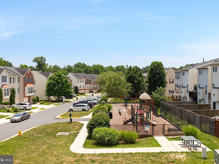 15969 Canada Goose Loop — Photo 41