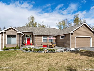 18139 Muldrow St, Eagle River, AK, 99577