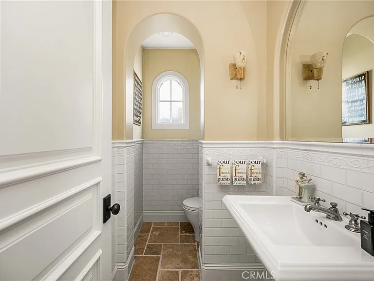 3222 Clay St — Photo 16