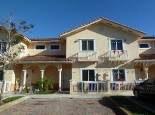 17921 NW 74th Path, Hialeah, FL 33015