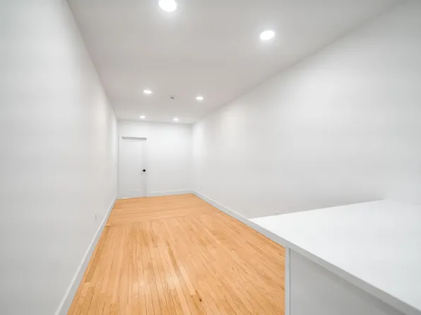 216 Madison Street image 6 of 11