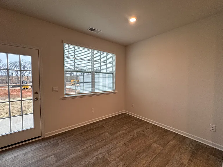 1310 Broholmer Ln — Photo 16
