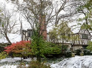 1163 Romona Rd, Wilmette, IL 60091