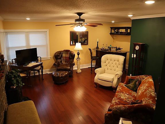 3rd image of 1233 Mitchell Ave