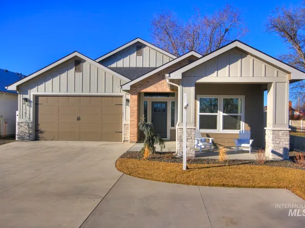1561 N Parkshire Way, Meridian, ID 83642
