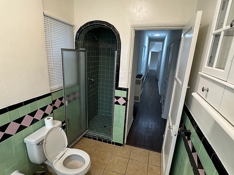 1874 S Redondo Blvd #1874 — Photo 77