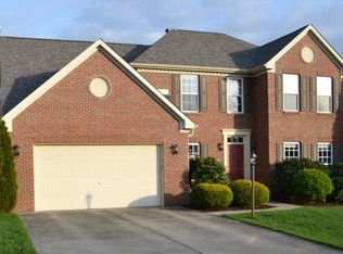 156 Valley View Dr, Rostraver Township, PA 15012