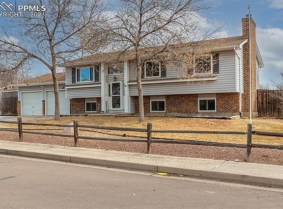 2nd image of 7201 Medicine Bow Ave