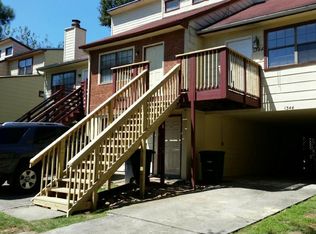 1078 Kalapaki St, Honolulu, HI 96825