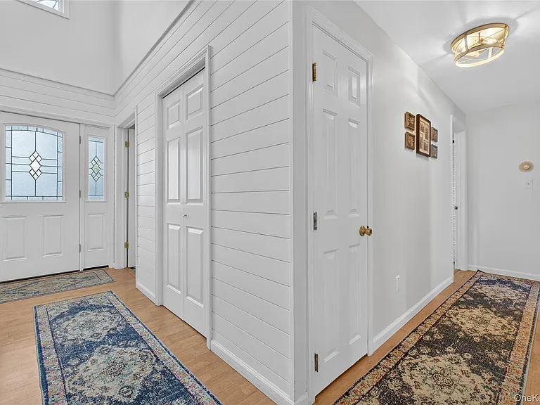22 Blossom Hill Dr — Photo 5
