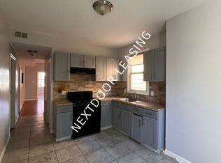 143 Pearsall Ave #2M, Jersey City, NJ 07305