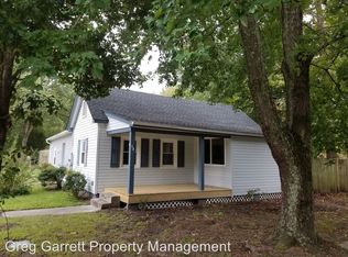 58 S Emmaus Rd, Poquoson, VA 23662
