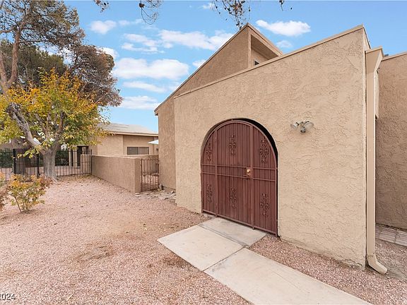 2nd image of 4241 Park Ct