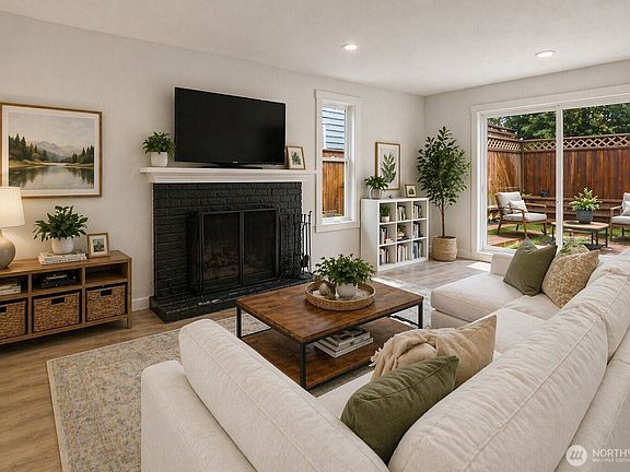 5th image of 3112 Wells Avenue S