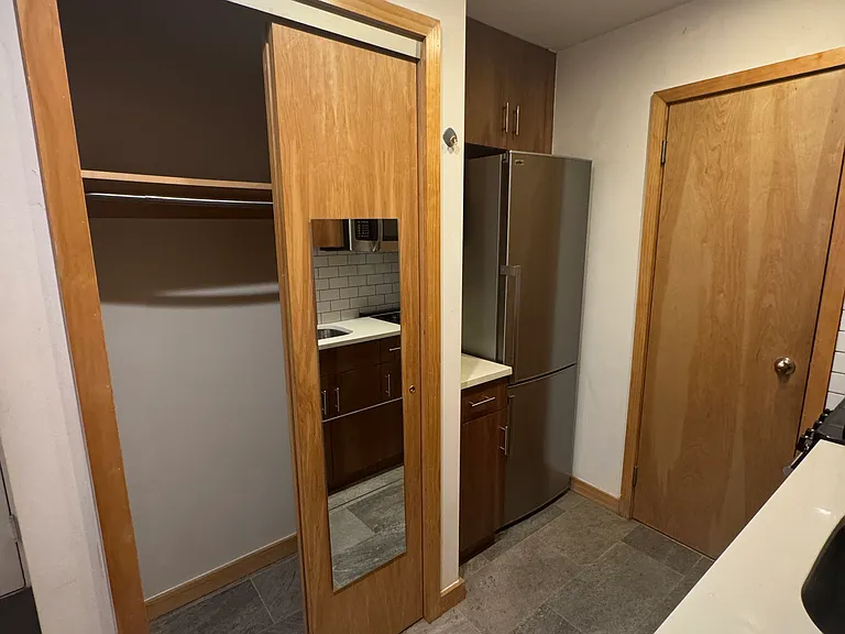 102 Bayard St #1R — Photo 4