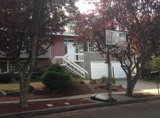 9831 43rd Pl NE, Seattle, WA 98115