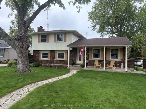 20 Cedarwoods Cres, Chatham Kent, ON N7L 3W6