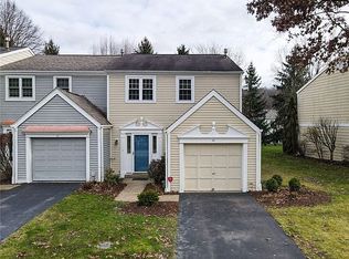 20 New London Ln, Oakmont, PA 15139