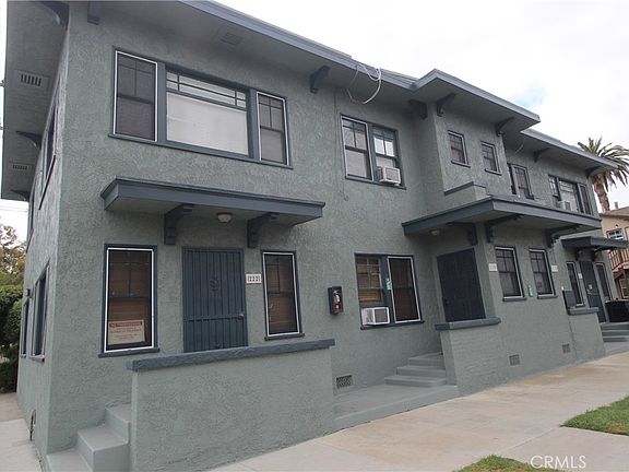 3rd image of 216 Esperanza Ave
