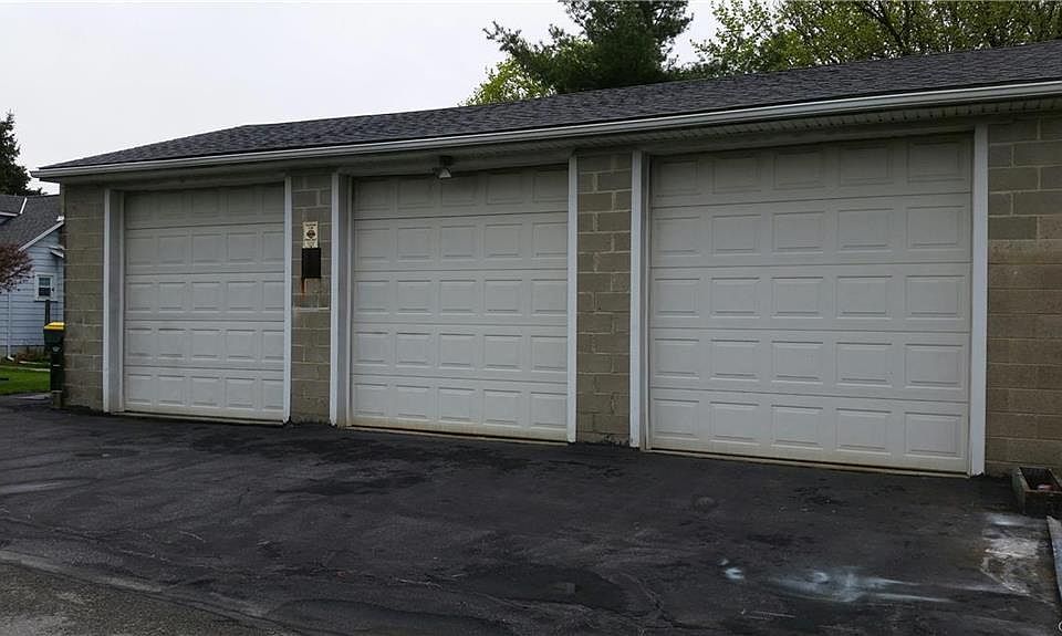 2nd image of 14 Meyers St