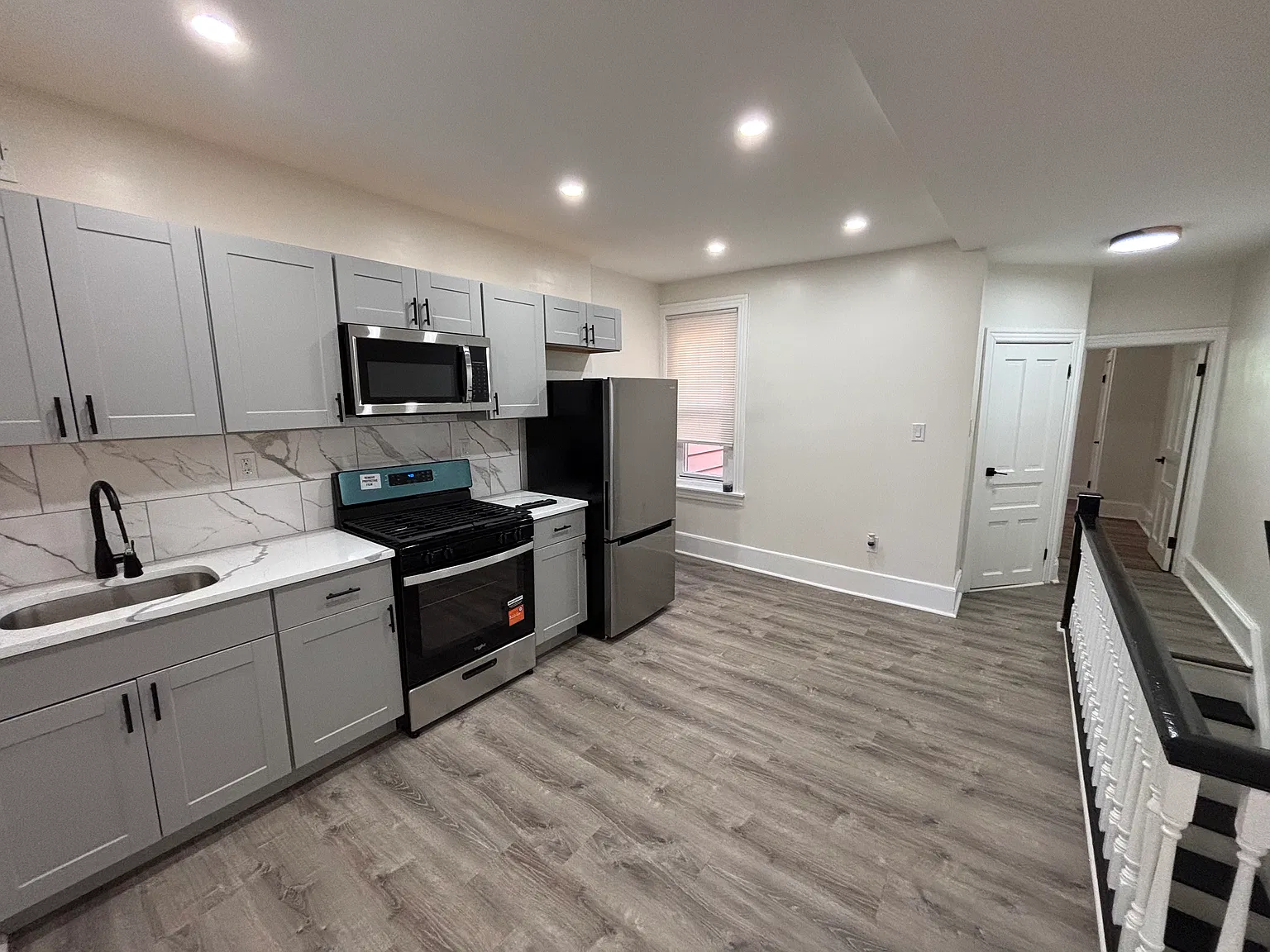 2 bed, $1,450 — Photo 2