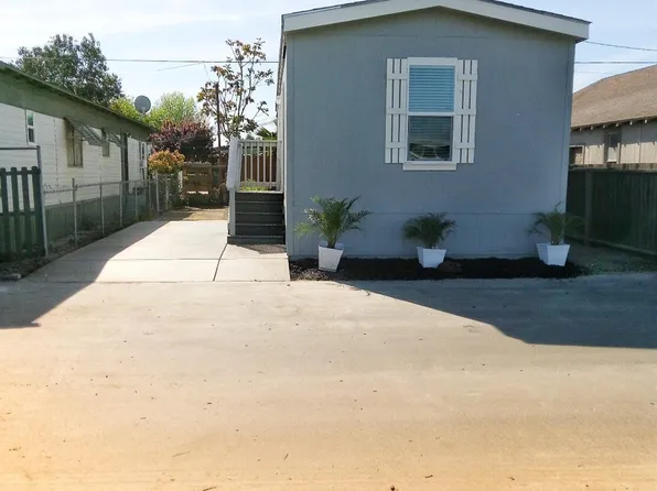 1412 S 1st St Space 21, Turlock, CA 95380