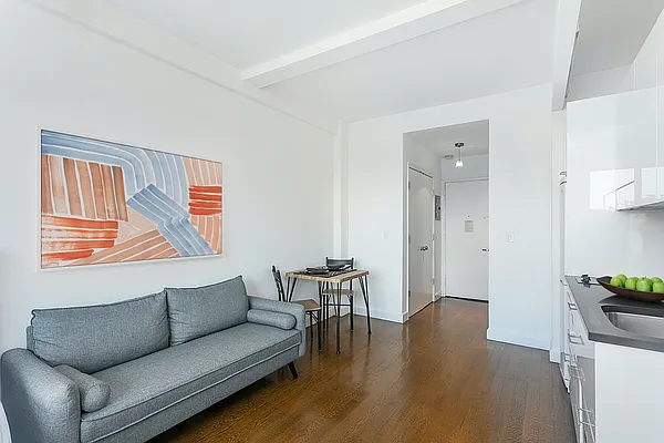 Rented by Bridgeline Property Management, LLC | media 18