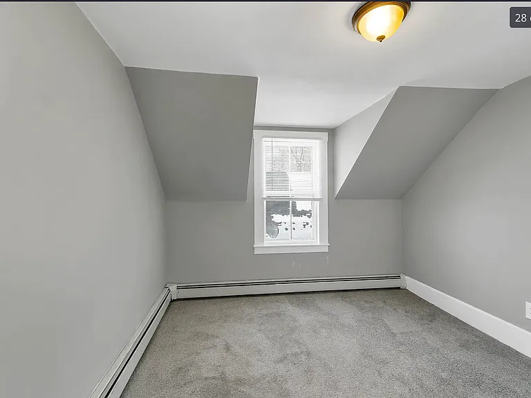 3 Keeble St #B — Photo 11