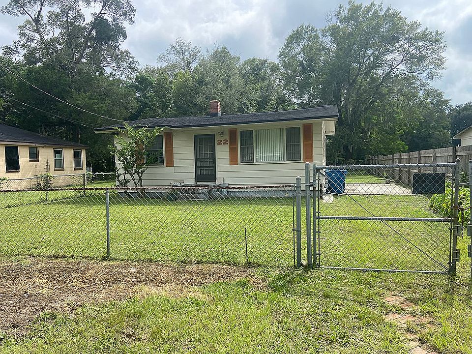 1st image of 22 Ponce Blvd
