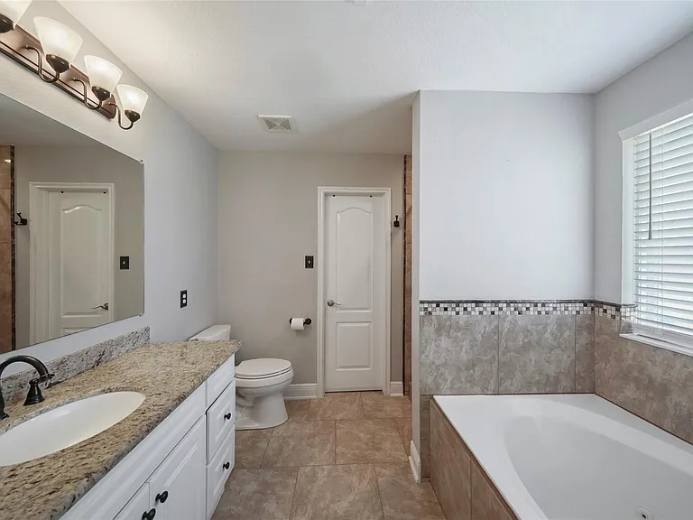 12031 Blade Borough Ct — Photo 7