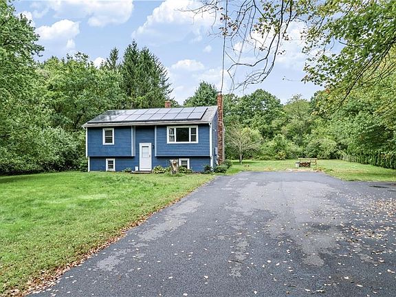 2nd image of 892 Plains Rd