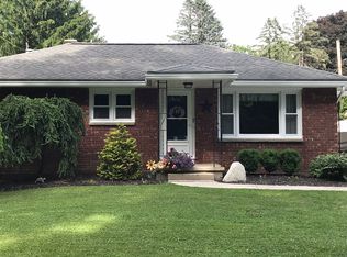 8 Mill Rd, Latham, NY 12110