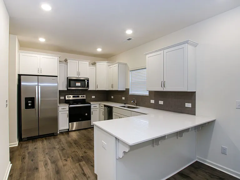 7050 Duncan Acres Dr — Photo 7
