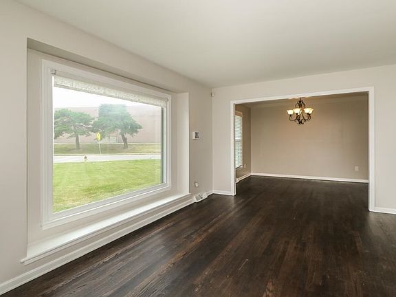 3rd image of 7324 Flint Dr