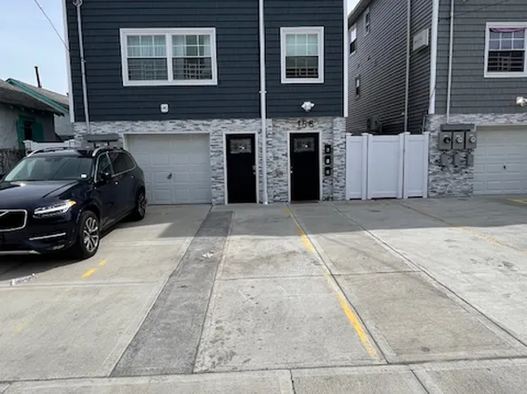 156 Beach 26th St #2, Far Rockaway, NY 11691