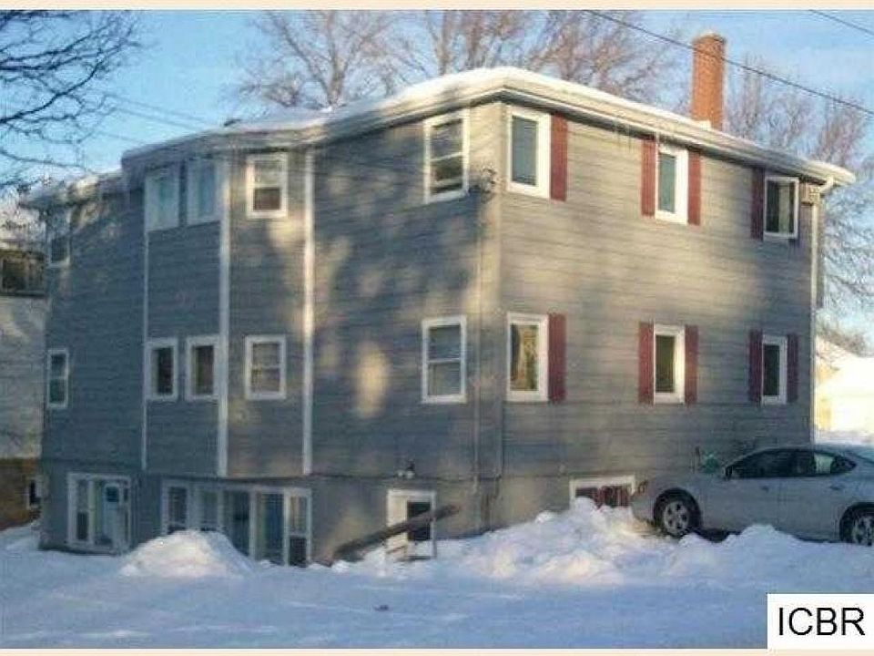 2nd image of 803 NW 1st Ave