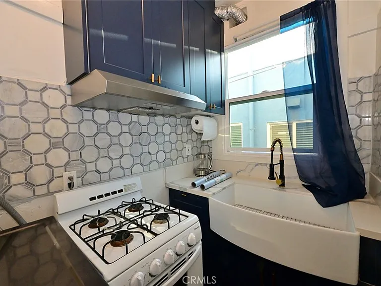 44 Navy St #10 — Photo 21