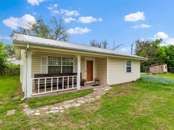 101 S Frio Ct, Weatherford, TX 76087