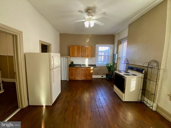 40-42 S Main St #3
