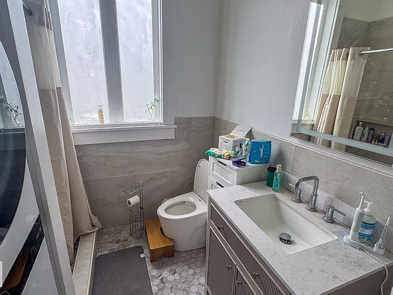 1133 Pine St #7212-7214 — Photo 7