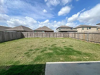 221 Summit Dr #1 — Photo 13